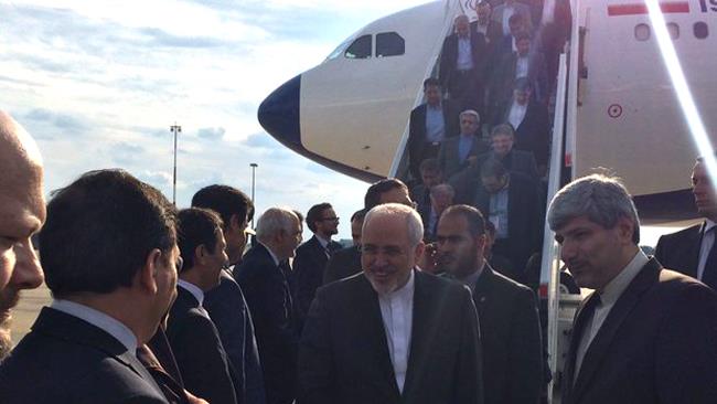 Iranian politico-economic delegation headed by FM Zarif has arrived in Warsaw on the first leg of its European tour of Poland, Latvia, Finland and Sweden.