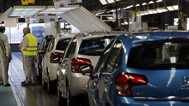 PSA Group unveiled a second Iranian manufacturing deal on Thursday as the French carmaker seeks to reclaim the leading position it once enjoyed in the Middle Easts biggest auto market.