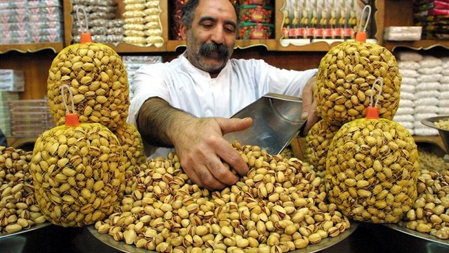 Some 96,000 tons of pistachios worth $852 million were exported from Iran in the nine months since the beginning of the current Iranian year (March 21-Dec. 21, 2017), Deputy Agriculture Minister Abdolmehdi Bakhshandeh told Mehr News Agency.