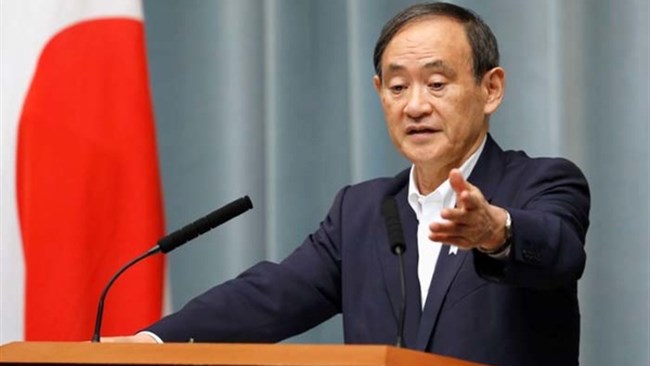 Japans Chief Cabinet Secretary Yoshihide Suga said Tokyo is analyzing Washington’s sanctions against Iran.