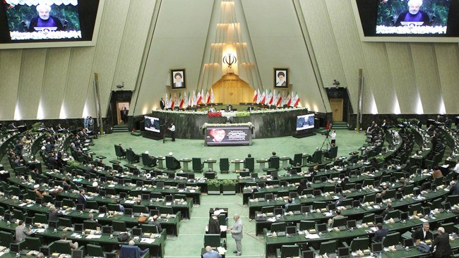 The newly-elected lawmakers in Iran held the first session of the 11th parliament after victory of the Islamic Revolution on Wednesday. The present parliament is dominated by principlists while the previous legislature was mainly composed of pro-reform figures.