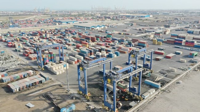 A four-hectare container terminal was inaugurated on Qeshm Island’s Free Trade Zone via videoconferencing by President Hassan Rouhani on Thursday.