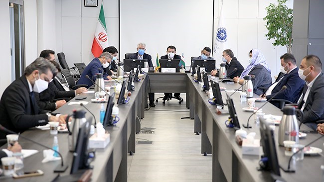 Mohammad Reza Karbasi, the deputy for international affairs of Iran Chamber of Commerce, Industries, Mines, and Agriculture (ICCIMA), has expressed hope that trade between Iran and Uzbekistan will reach $2 billion by the end of 2022.
