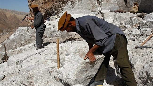 Iranian local chamber of Sistan-Baluchestan has begun negotiations with Afghan officials for investment in the mining sector of the neighboring country, according to the vice-chairman of the Mines and Mining Industries Commission of Iran Chamber of Commerce.