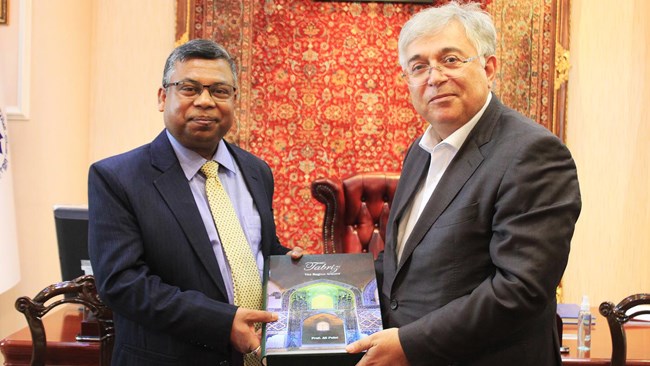 Chairman of Iran’s local Chamber of Tabriz Younes Jaeleh on Sunday underlined the need for launching a direct shipping line between Iran and Bangladesh which he said could facilitate trade relations between the two countries.