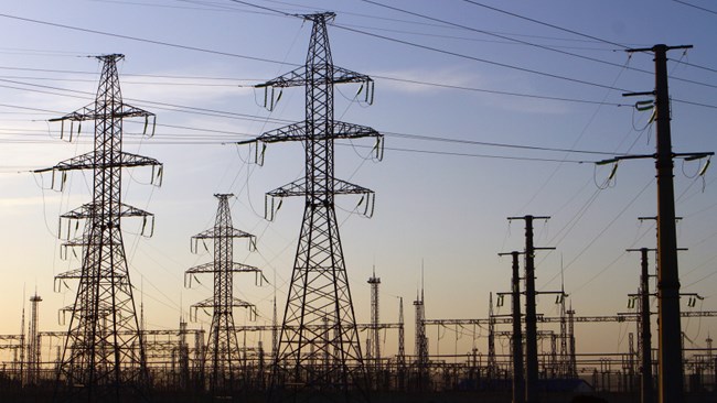 Iran’s Energy Minister Ali-Akbar Mehrabian said on Saturday that the country has plans to connect the Iranian national electricity grid with that of Russia.