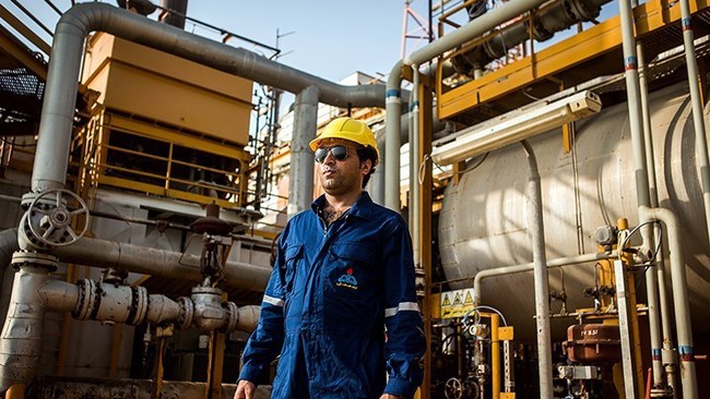 The managing director of National Iranian Oil Company (NIOC) has said the country’s oil production capacity is going to increase by 200,000 barrels per day (bpd) to 4.03 million by the end of the current Iranian calendar year (March 20, 2023).