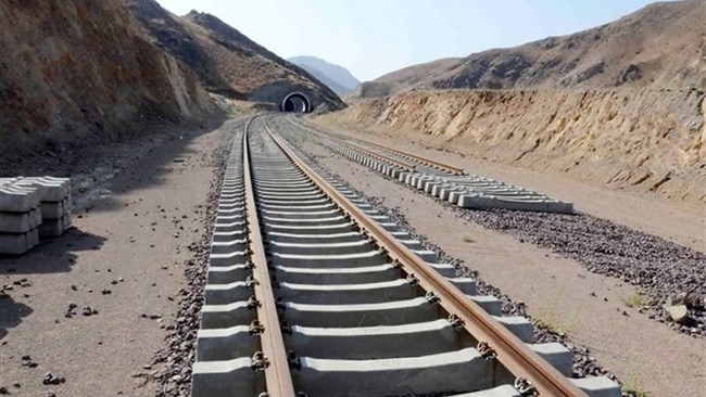 Iran’s minister of roads and urban development said his ministry is ready to complete the construction operation of the Tehran-Damascus railway.