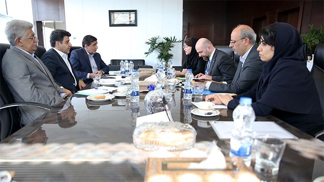 President of Iran Chamber of Commerce, Industries, Mines, and Agriculture (ICCIMA) Hossein Selahvarzi has voiced the readiness of ICCIMA to cooperate with the International Road Transport Union (IRU) in transportation across the region and beyond.