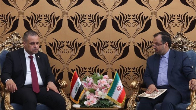 Iran and Iraq have agreed to continue their bilateral cooperation to establish joint industrial zones and complete the Shalamcheh-Basra railway.