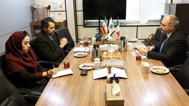 Hamed Asgari, the director of the international affairs of Iran Chamber of Commerce, Industries, Mines, and Agriculture (ICCIMA), has underlined the need for Italy to ease visa requirements for Iranian businesspersons, especially truck drivers.