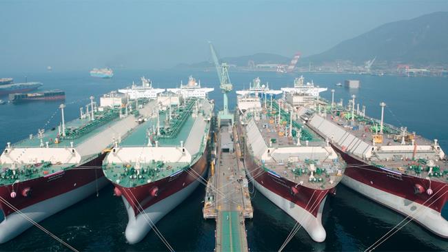 Iran has placed orders worth around USD2.4 billion with South Korean shipyards for the construction of ships to carry Iran’s oil and petrochemical products.