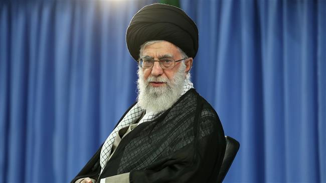 Leader of the Islamic Revolution Ayatollah Seyyed Ali Khamenei says the proper implementation of resistance economy can provide for the needs of Iran as well as promote its dignity.