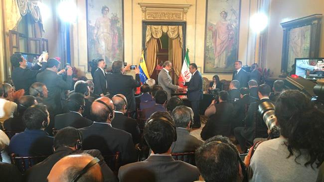 A banking cooperation agreement has been signed between the Bolivarian Republic of Venezuela and the Islamic Republic of Iran.