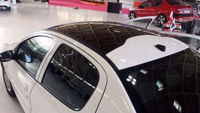 Iran’s largest car manufacturer the IKCO is launching a new version of its popular French model Peugeot 207 with a panoramic sunroof.