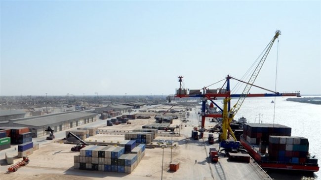 The Iranian government has launched dozens of infrastructure projects in its duty-free economic and trade zones as it seeks increased manufacturing and trade activity in those regions.