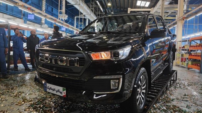 Iran’s largest manufacturer of commercial vehicles the Iran Khodro Diesel Company (IKDC) has unveiled a first home-made diesel vehicle with the Euro-6 emissions technology.