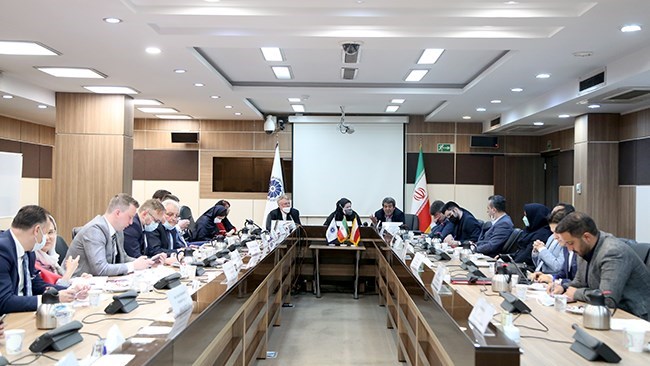 During a meeting of a Polish economic delegation to Tehran and the Iranian businesspersons in Iran Chamber of Commerce, Industries, Mines, and Agriculture (ICCIMA), the two sides called for joint investments of Iran and Poland in the steel sector.