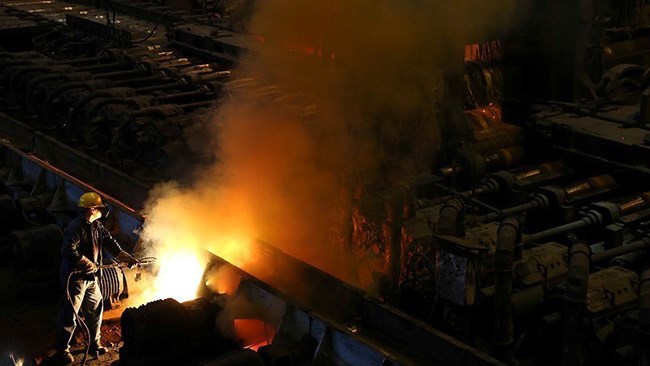 Iranian steel mills produced a total of 9.1 million tons of crude steel in the first four months of 2022, registering an 8.9% decline compared with the corresponding period of 2021.