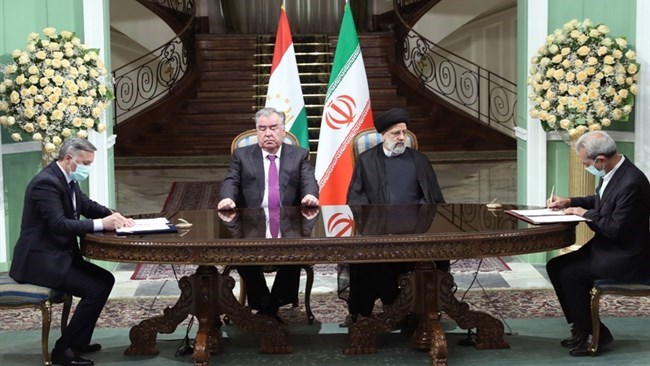 President of Iran Chamber of Commerce, Industries, Mines, and Agriculture (ICCIMA) Gholam Hossein Shafei and his visiting Tajik counterpart Jumakhonzoda Jamshed signed a cooperation document in Tehran on Monday.