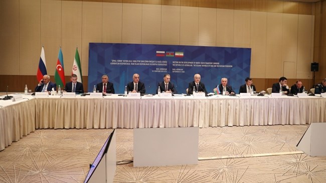 A declaration on the development of the International North-South Transport Corridor (INSTC) was signed following the first Iran-Azerbaijan-Russia tripartite meeting in Baku on Friday, News.Az reports.