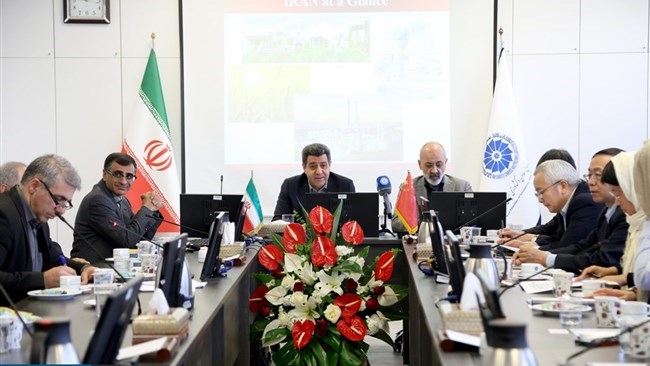 President of Iran Chamber of Commerce, Industries, Mines, and Agriculture (ICCIMA) Hossein Selahvarzi says that focusing on small and medium-sized enterprises (SMEs) will give a boost to relations between Iran and China.