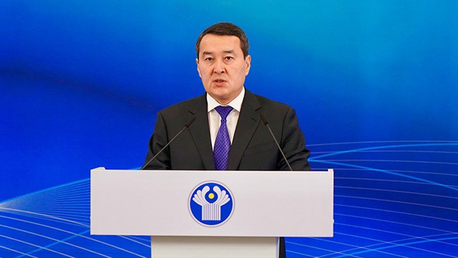 Prime Minister of Kazakhstan Alikhan Smailov will visit Iran to discuss the expansion of bilateral trade, announced Kazakh ambassador to Tehran on Monday.