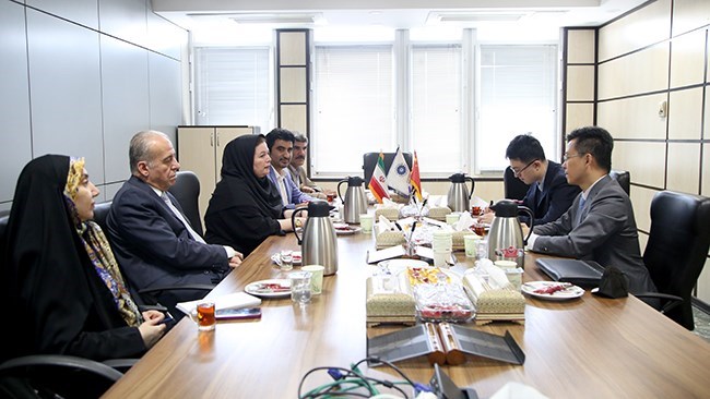 Iran Chamber of Commerce, Industries, Mines and Agriculture (ICCIMA) has underlined the need for China to ease visa requirements for Iranian businesspeople as a prerequisite for further enhancement of economic and trade exchanges between the two countries.