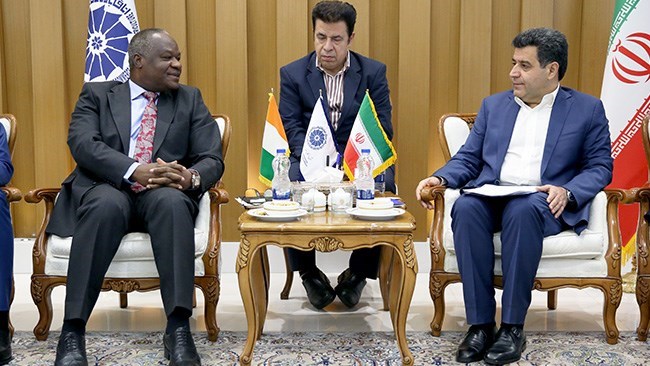 President of Iran Chamber of Commerce, Industries, Mines, and Agriculture (ICCIMA) Hossein Selahvarzi says Iran and Ivory Coast have to take executive measures to enhance bilateral trade relations.