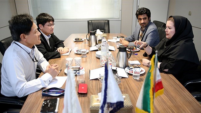 Niloofar Assadi, the caretaker of the international affairs of Iran Chamber of Commerce, Industries, Mines, and Agriculture (ICCIMA), has urged the need for Japan to ease visa requirements for Iranian businesspeople.