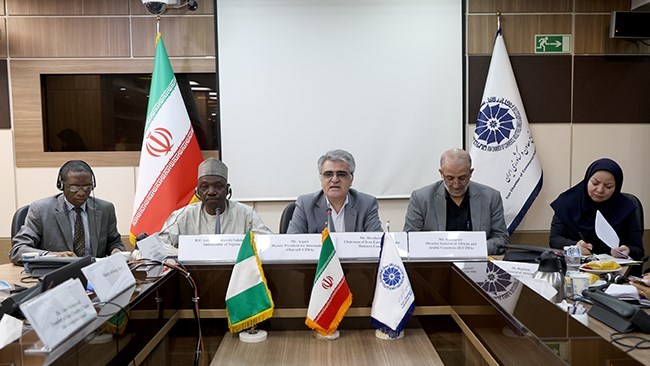 Officials and Businesspersons from Iran and Nigeria have underlined the need for setting out a roadmap for implementing the trade agreements between the two countries.