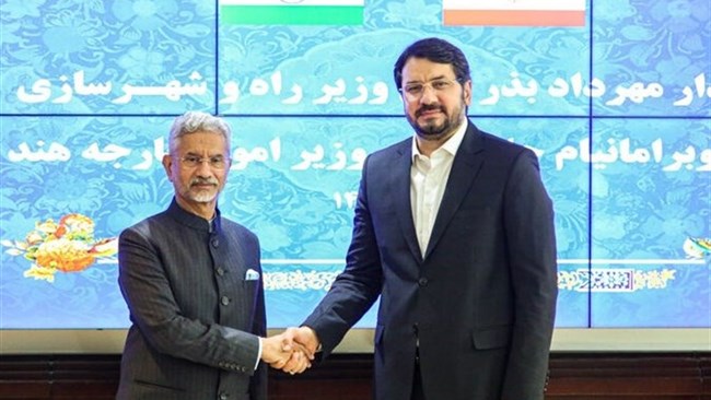 Officials from Iran and India finalized an agreement on the development of the Chabahar Port located in the southeastern part of Iran.