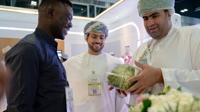 A 35-member Iranian trade delegation specializing in the food and beverage sector will attend the 6th Oman AgroFood Exhibition in Muscat from December 2 to 6, a key platform for fostering B2B ties and exploring opportunities in the Omani market.