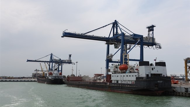 The Ports and Maritime Organization (PMO) has announced that private sector investments in Iran’s ports have reached 2.2 quadrillion rials (about $4.4 billion) through 362 active contracts as of December 2024.