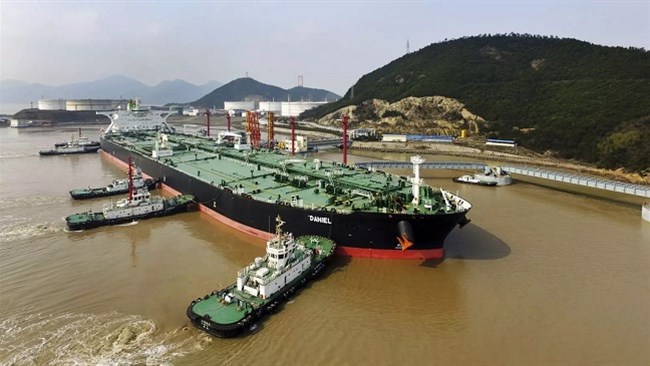 The analysts of the Standard Chartered Institute in an unconfirmed report estimated the Iranian oil export to China in June 2024 at about 1.450 million barrels per day (bpd).