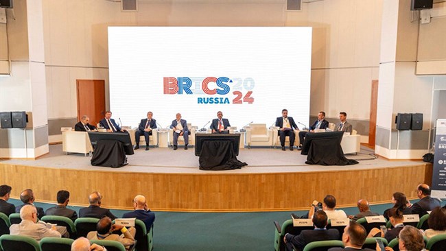 Deputy Head of Tehran Chamber of Commerce, Industries, Mines and Agriculture (TCCIMA) Mehdi Sadeghi called for cooperation among the chambers of commerce of BRICS member countries to reach economic development.