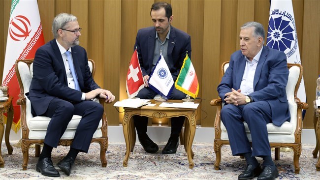 The president of Iran Chamber of Commerce has called for deeper collaboration between the Iranian and Swiss private sectors in non-sanctioned areas, saying businesses from both countries can play a key role in managing and expanding economic relations.