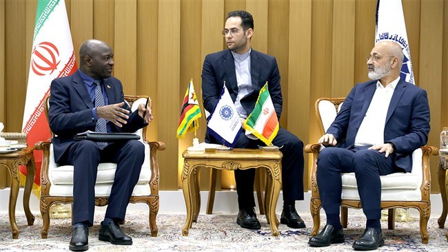 Iran and Zimbabwe should move toward joint investments and more consistent trade exchanges, the vice president of Iran Chamber of Commerce said, proposing the creation of a bilateral business council to advance shared economic priorities.