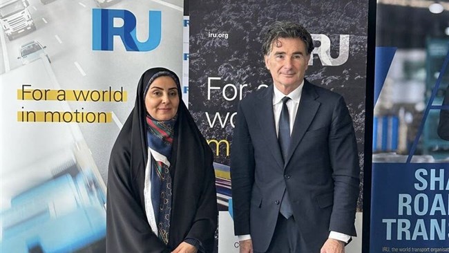 Iran’s Minister of Roads and Urban Development Farzaneh Sadeq-Malvajerd met with the secretary general of the International Road Transport Union (IRU) on Monday to discuss enhancing transit development, strengthening transportation cooperation, and expanding regional collaboration.