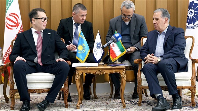 Iran and Kazakhstan are working to expand their bilateral trade to over $3 billion, but unresolved banking and transportation issues remain key obstacles, President of Iran Chamber of Commerce, Industries, Mines, and Agriculture (ICCIMA) said on Saturday.