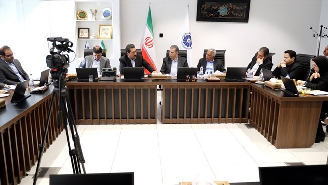 Minister of Industry, Mine and Trade, Mohammad Atabak, underscored the government’s commitment to greater cooperation with the private sector on Monday during a meeting with senior officials from Iran’s Chamber of Commerce in Tehran.