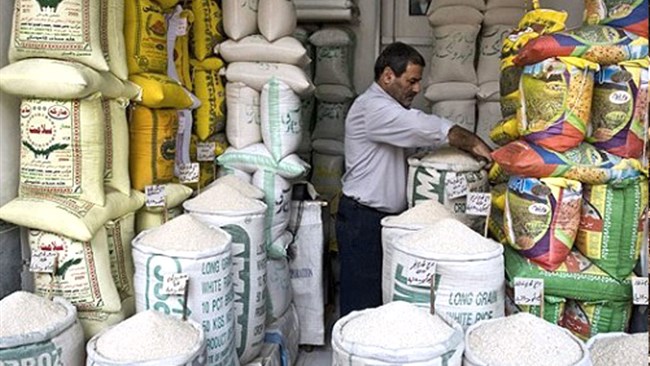 The Iranian government has lifted its curbs on rice imports amid efforts to quell domestic prices of the staple grain.