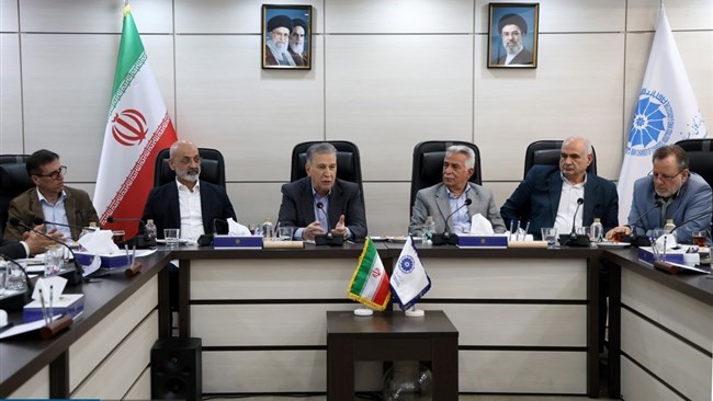 Samad Hassanzadeh, President of Iran Chamber of Commerce, Industries, Mines and Agriculture, announced that the chamber is actively exploring barter mechanisms as a legitimate trade route to address economic constraints and facilitate international exchanges.