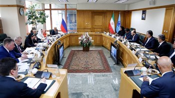 The governors of the central banks of Iran and the Russia emphasized strengthening trade exchanges and using their national currencies in bilateral trade.